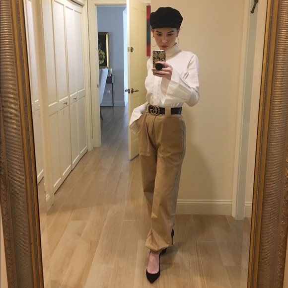 Meet your Posher, Taylor - Picture 1 of 1